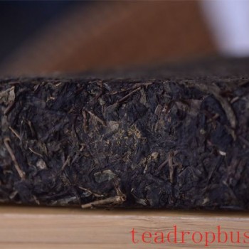 One Cup of Dark Tea Daily: Here’s How to Drink It