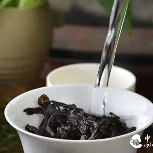 Learning About Tea: How Good Rock Tea is Made