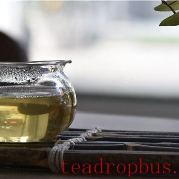What are the techniques for drinking Pu-er tea?