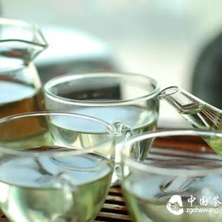 Cool Down in Summer: Learn to Brew High-Quality Green Tea in 6 Steps