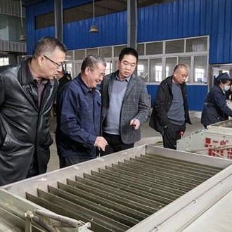 Chongqing Agricultural Technology General Station-s Tea Experts Conduct Research and Guidance on Spring Tea Production
