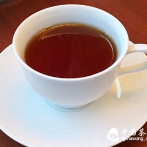 Selecting the Right Utensils for Brewing 5 Types of Tea