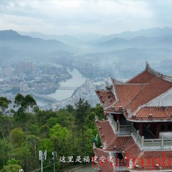 Show Me China: Explore the Hidden Gem City of Tea Fragrance with Tang Shi-Yi