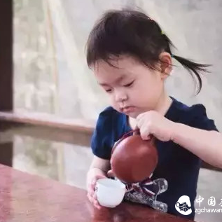 Children's Day, Can Children Actually Drink Tea?