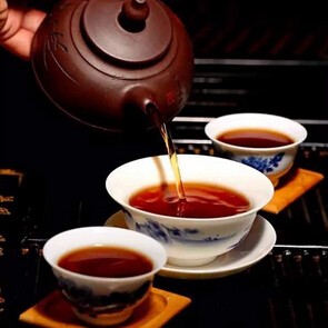 Four Major Principles for Drinking Tea: 'Early, Little, Light, Warm'