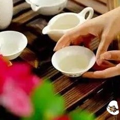 I'm thinking about how to bring health to you through tea.