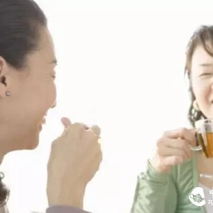 Got Dampness in Your Body? Drink Tea to Flush It Out