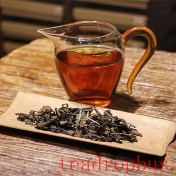How to Appreciate the Aroma of White Tea