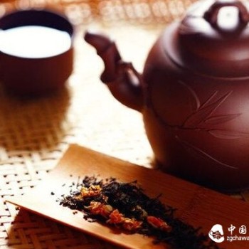 Three Teas and One Porridge to Relieve Dry Eyes