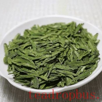 A Cup of Fragrant Refreshment, the Longjing Tea Brewing Guide