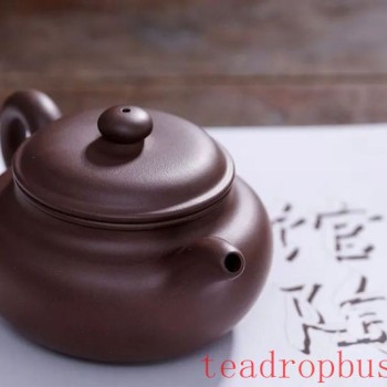Do you really know how to use a Yixing clay teapot?