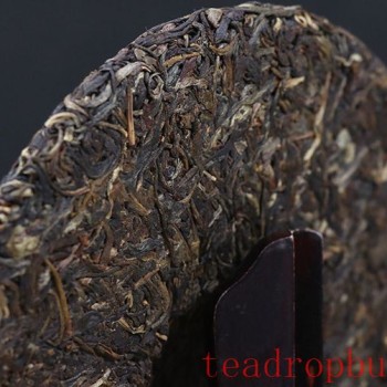 How to Identify Dry-Warehouse Pu-er Tea