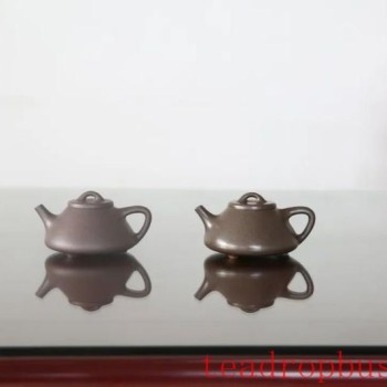 What Tea Do Yixing Locals Use to Nurture Their Purple Clay Teapots?