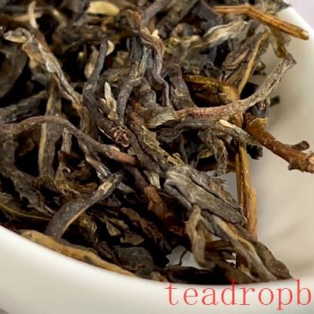 Pu-er Raw Tea Brewing Method and Process