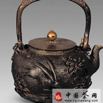 Is the Tea Better Brewed in an Old Iron Kettle?
