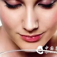 Floral Tea Nourishes Body and Mind, Women Might as Well Drink More