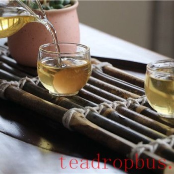How to Drink Pu-er Tea? The Proper Way of Drinking Pu-er Tea
