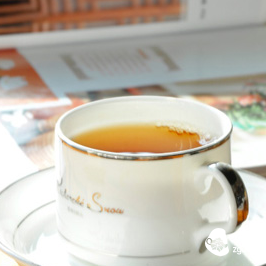 How does black tea become cloudy after cooling? Does it affect tea quality?