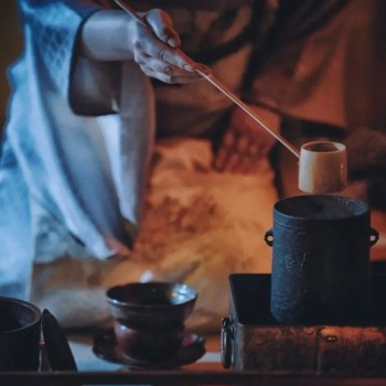 It-s Tea Brewing Season, Warm Up the Autumn and Winter with a Pot of Hot Tea!
