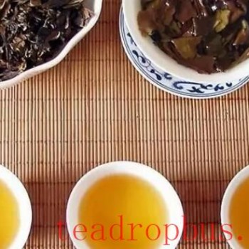 Where do the fresh, sweet, bitter, and astringent tastes in tea come from?