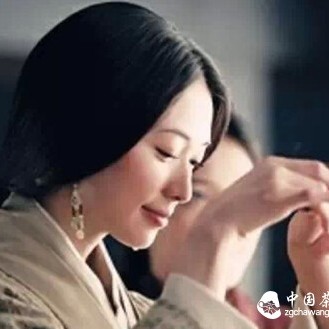 Three Types of Tea to Help You De-grease