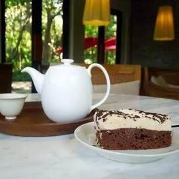 Taboos of Drinking Pu-erh Tea and Its Five 'Natural Enemies'