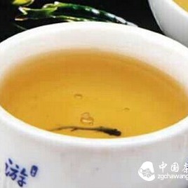 How to Prevent Teeth from Turning Yellow Due to Tea Drinking?