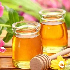 Pu-erh Tea Mixed with Honey, What Kind of Bizarre Drinking Method Is This?