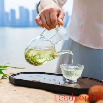 Brew a Perfect Cup of Enshi Jade Dew Green Tea and Enjoy a Refreshing Summer
