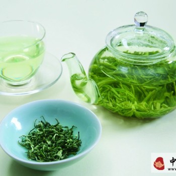 The Delight of Tea Drinking: Biluochun's Fragrance Overflows