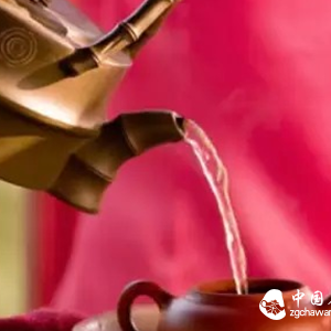 Reasons for the Formation of White Foam When Brewing Tea