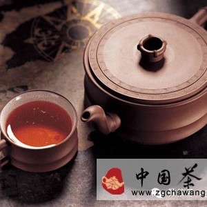Drinking Dark Tea in Winter Has Good Health Effects