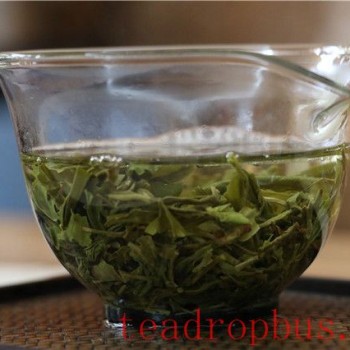 Do You Prefer Light or Strong Tea?