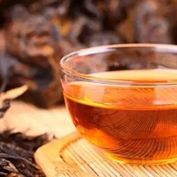 Do you know what characteristics high-quality black tea has?