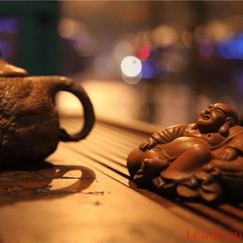 Why do tea pets change color? The fascinating principle behind them
