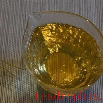 Tasting Tea Aroma: Exploring the Choice Between Strong and Mild Tea