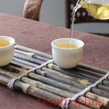 Tea, a Stream of Continuous Consumption