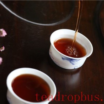 How long is the pile-fermentation period for ripe Pu-er tea?