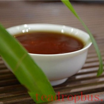 A New Year, Simple Tea, Refined Living