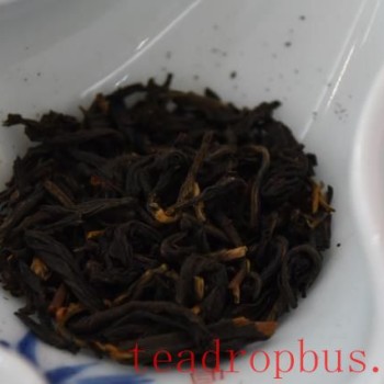 How to Brew Red Broken Tea?