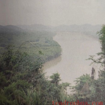 Jiangkou is just a stone’s throw away from Doucheng, and the distance between the two can be covered in half a day.