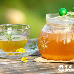 A Cup of Floating Wheat Tea to Improve Sleep Quality