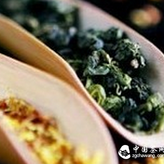 Long National Day Holiday, Enduring Tea Fragrance: Savoring Osmanthus Oolong Tea