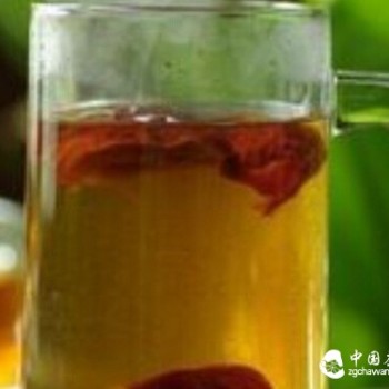 Winter Health Drink: Soothing Red Date Tea