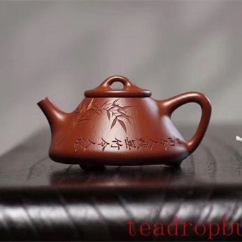 Can-t develop a patina on your purple clay teapot? Could it be the clay material?