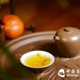 Love Drinking Tea? Don't Forget to Wash Your Cup Frequently