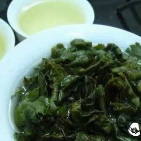 How to Distinguish Between the Strong Aroma and Light Aroma of Tieguanyin?