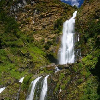 Eight Key Tea Areas in Zhenyuan, Yunnan: Each Mountain Unique, Every Season Beautiful