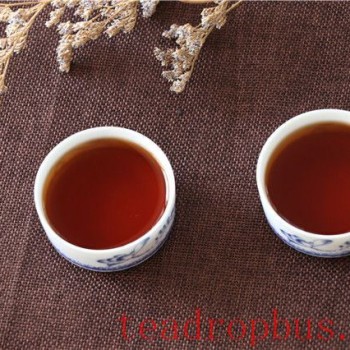 Benefits of Drinking Tea in the Evening