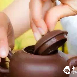 Tea foam is rich in nutritional value, don't pour it away!